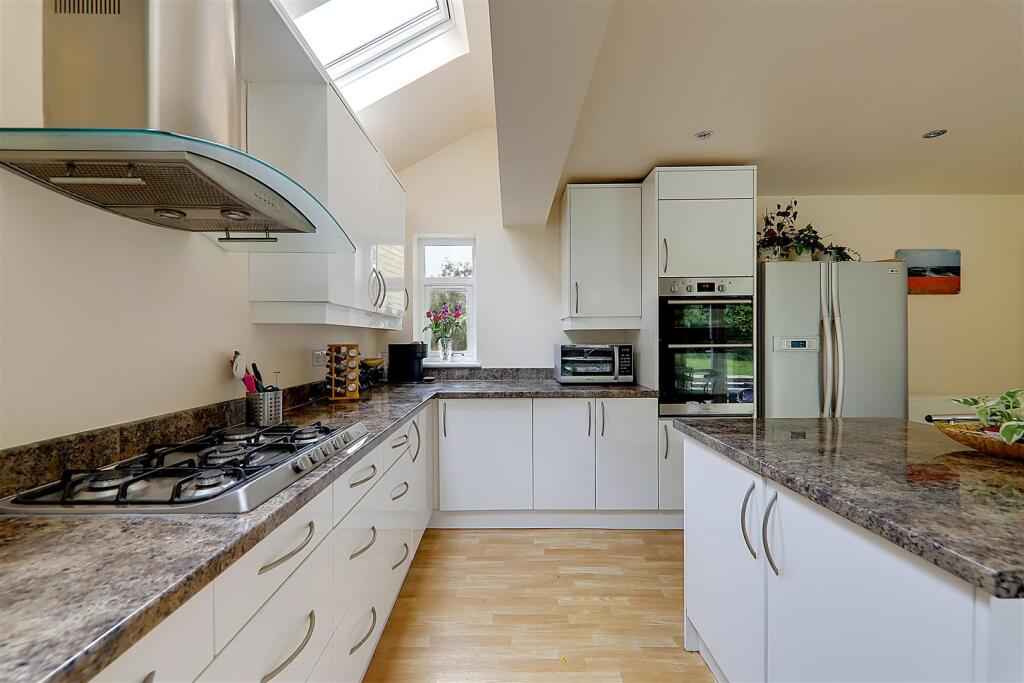 Additional image 6 of Longlands Spinney, Worthing