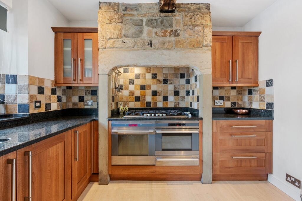 Additional image 8 of Land With House & Cottage – Bolton Lane, Bradford, West Yorkshire, BD2