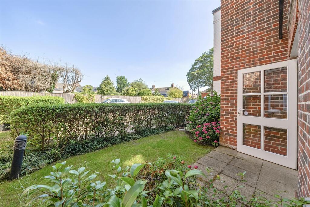 Additional image 3 of 2 King Edgar Lodge, Ringwood