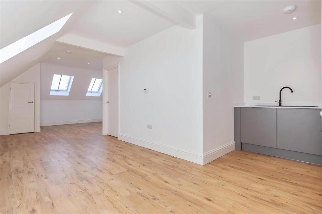 Additional image 12 of Northcourt Road, Worthing