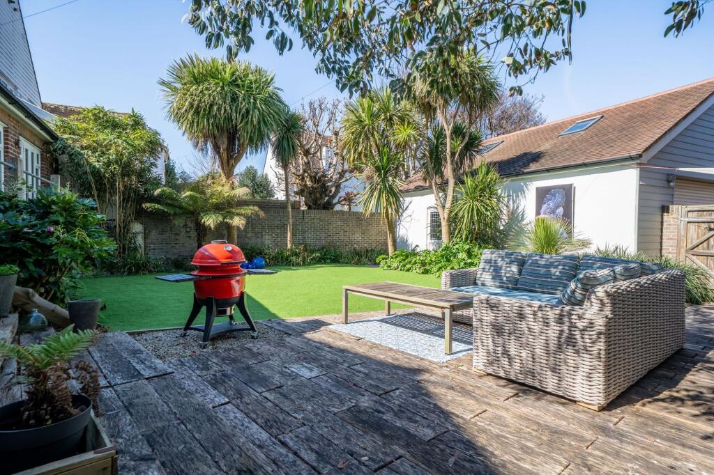 Additional image 42 of West Parade, Worthing, BN11