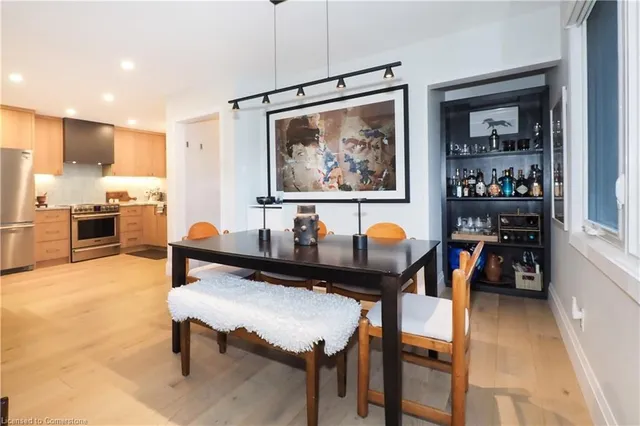 Additional image 21 of 218 Greenbrook Dr