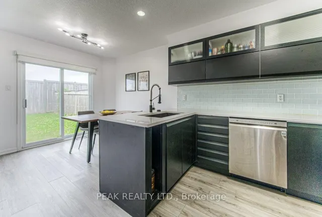 Additional image 30 of 583 Windflower Cres