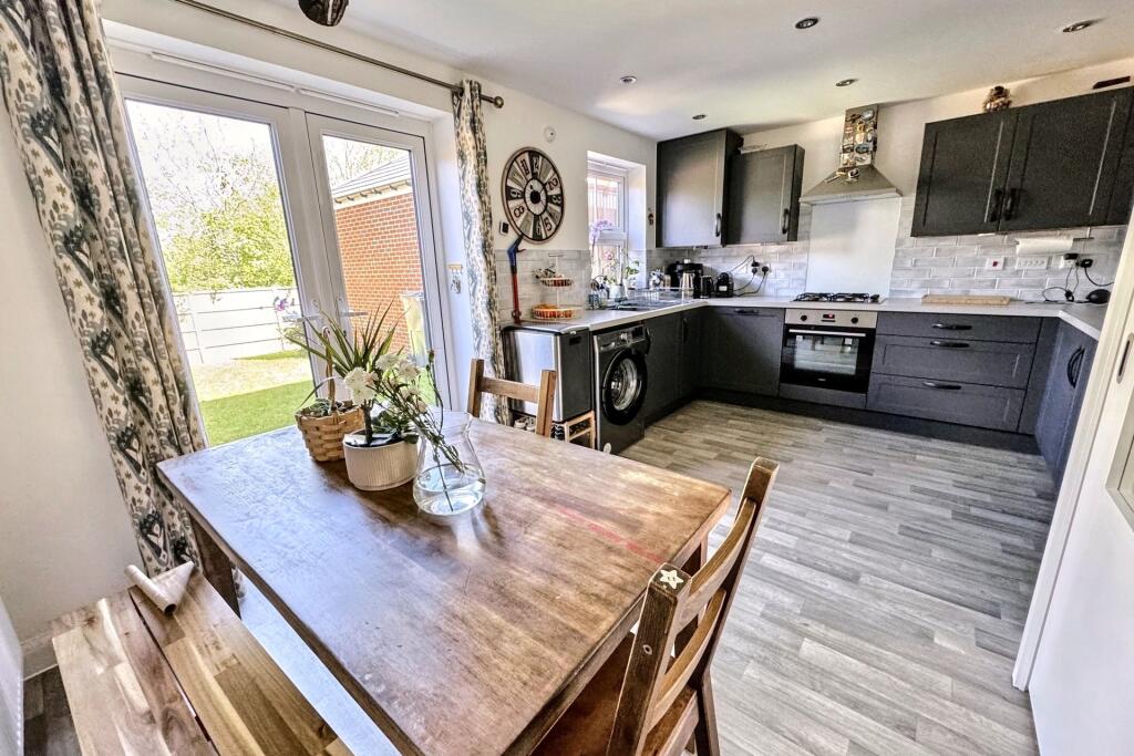 Additional image 17 of Bearwood