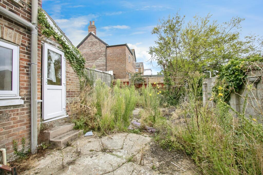 Additional image 13 of Cromwell Road, Poole, BH12