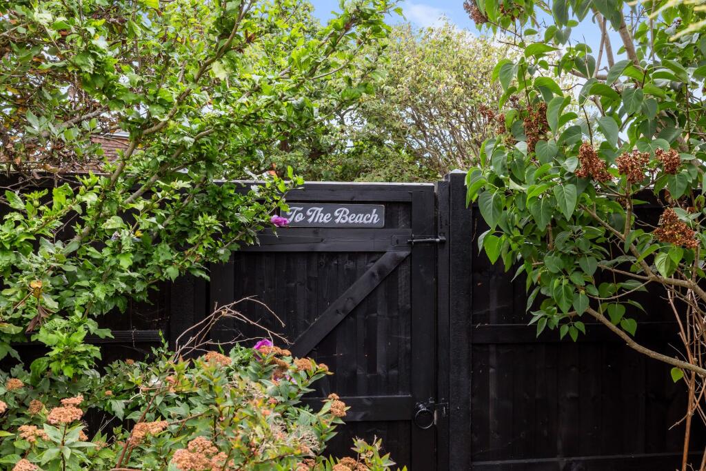 Additional image 27 of Willowhayne Avenue, East Preston, BN16