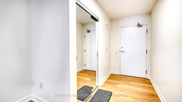 Additional image 7 of 29 Singer Crt Unit 1711