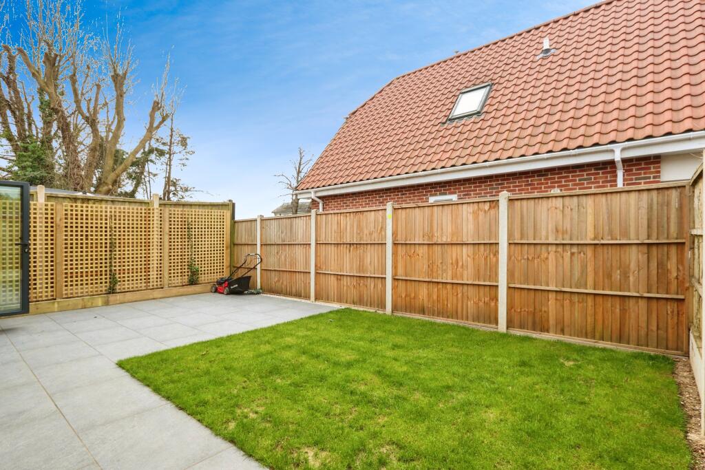 Additional image 13 of Castleton Avenue, Bournemouth, BH10