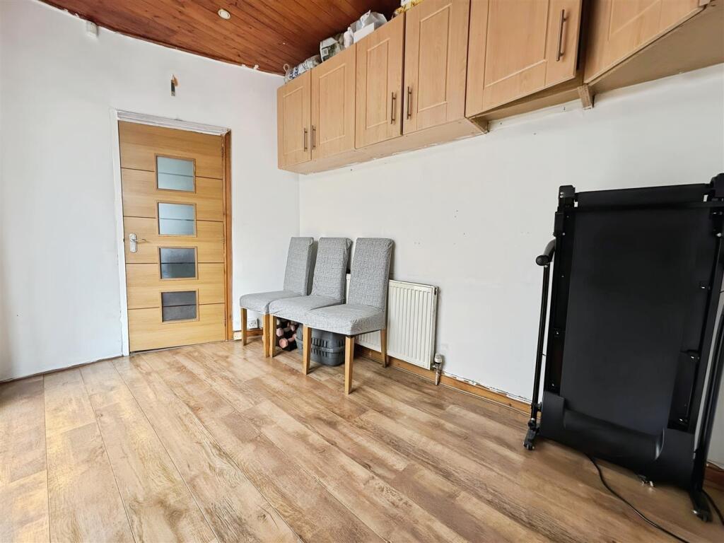 Additional image 8 of Duchy Avenue, Bradford, BD9 5ND