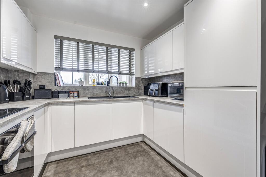 Additional image 5 of Lamorna Grove, Broadwater Street West, Worthing, West Sussex, BN14