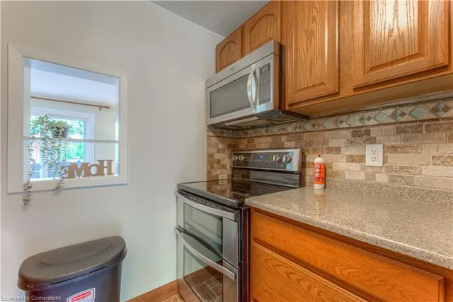 Additional image 11 of 30 Pepperwood Cres