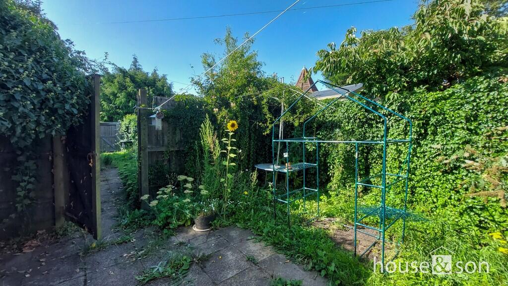 Additional image 8 of Holdenhurst Road, Bournemouth, BH8