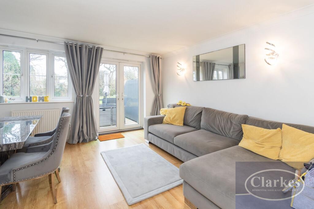 Additional image 3 of MODERN HOUSE Cracklewood Close, Ferndown