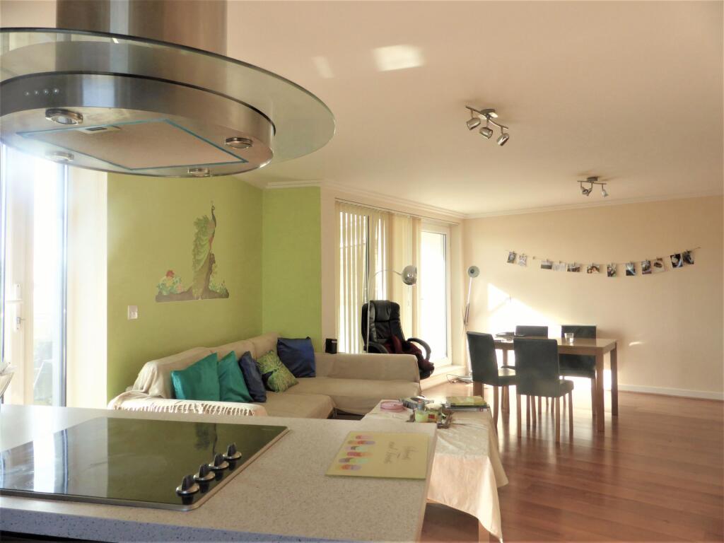 Additional image 17 of Stepney Court - P1222