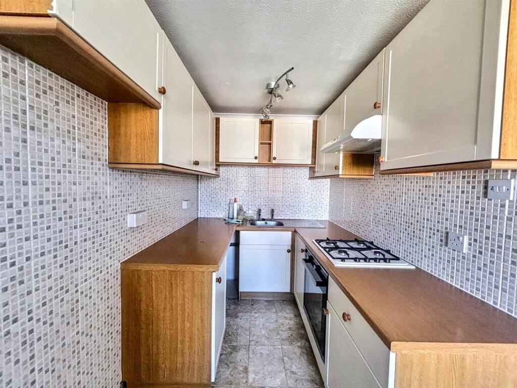 Additional image 3 of Roselands Avenue, Eastbourne