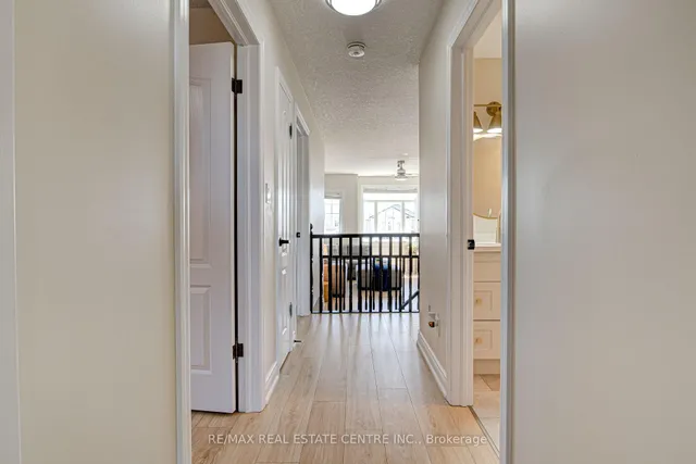 Additional image 21 of 428 Thomas Slee Dr