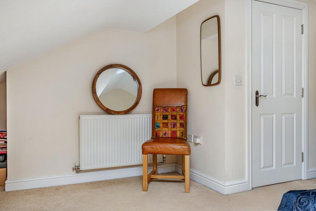 Additional image 19 of Stitch-Mi-Lane, Harwood