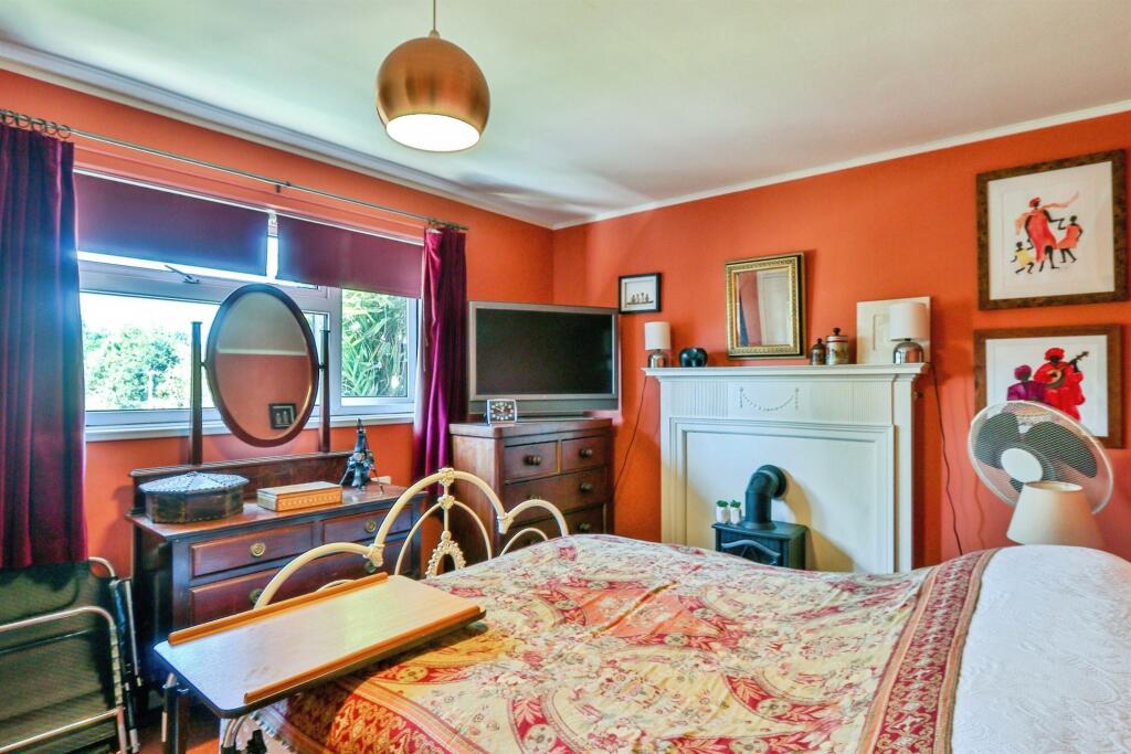 Additional image 10 of Christopher Crescent, Poole