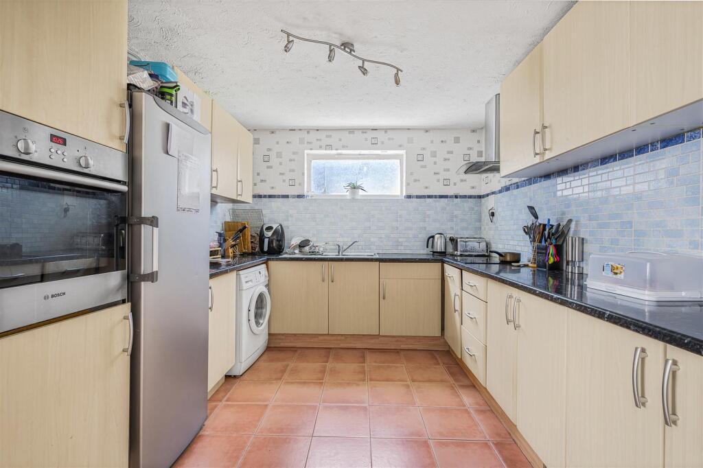 Additional image 5 of Collingwood Close, Peacehaven