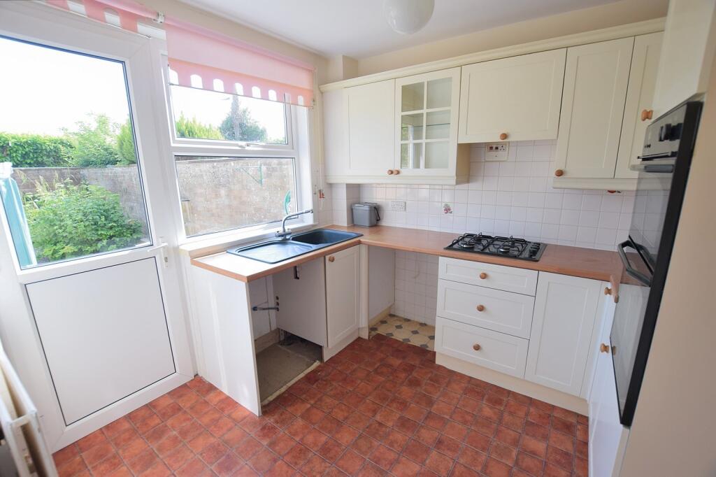 Additional image 4 of Royston Place, Barton On Sea, New Milton, Hampshire. BH25 7AJ