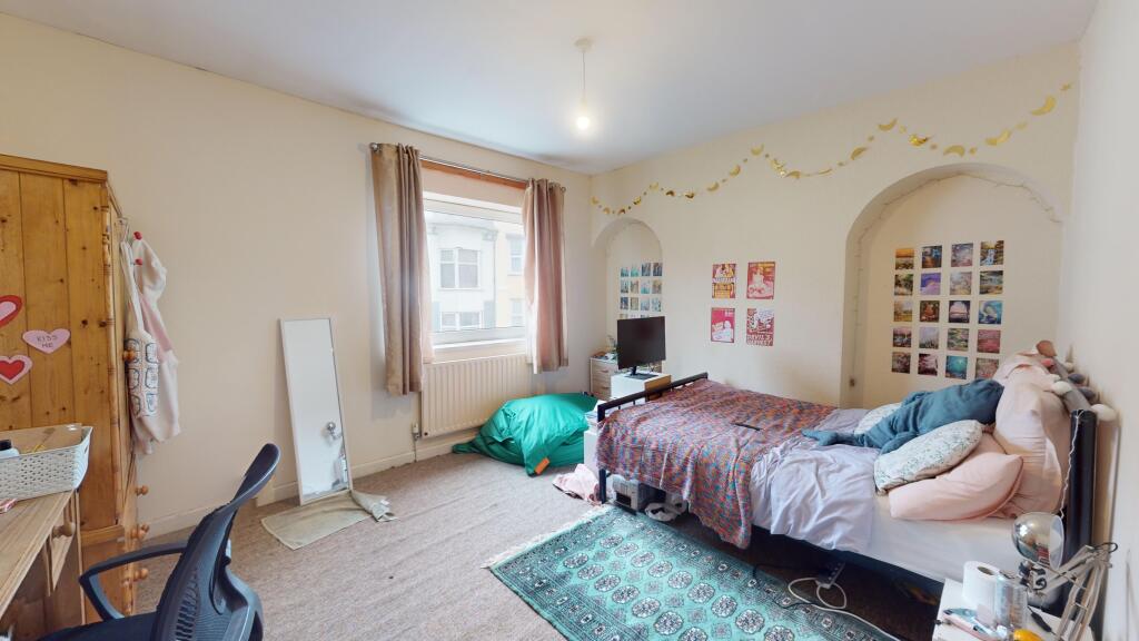 Additional image 6 of Viaduct Road