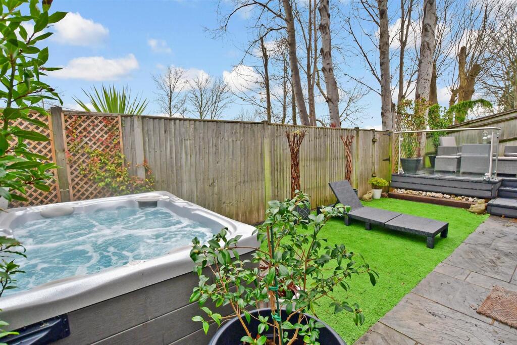 Additional image 6 of Ballards Mill Close, Brighton, East Sussex