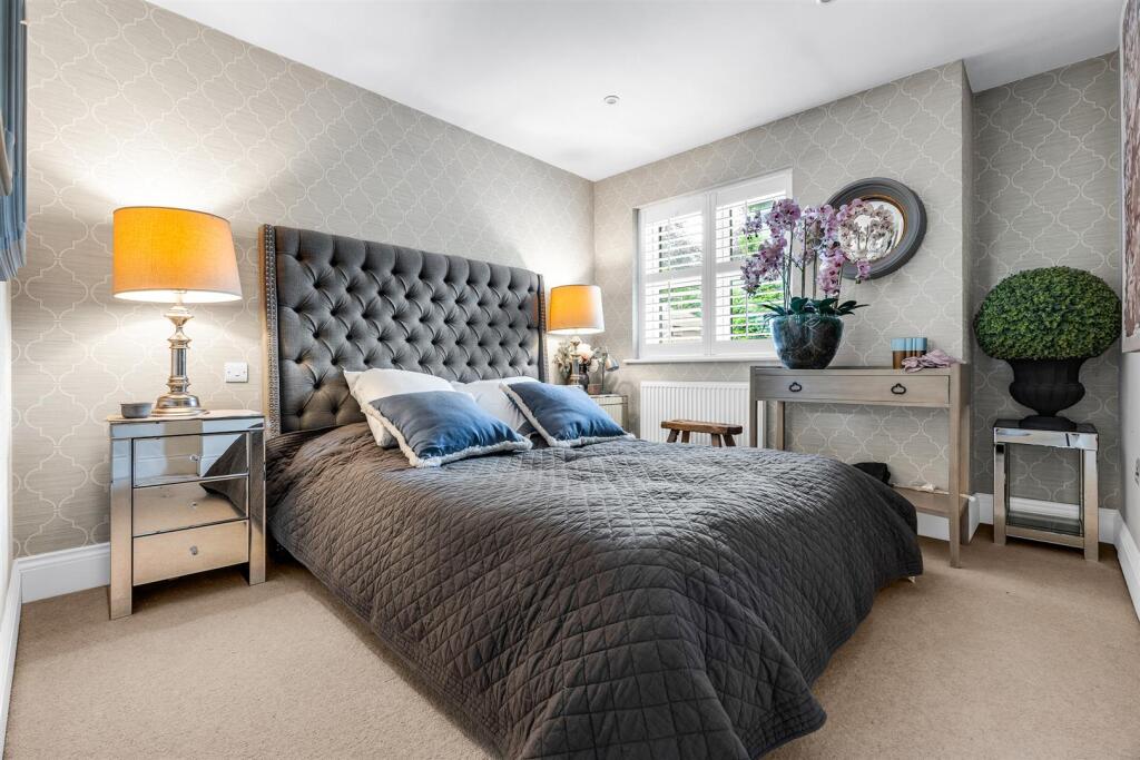 Additional image 17 of Wendover Drive, Welwyn