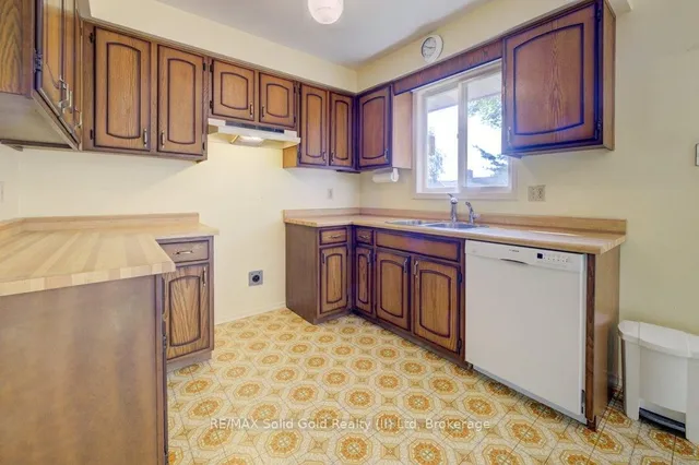 Additional image 10 of 71 Ripley Cres