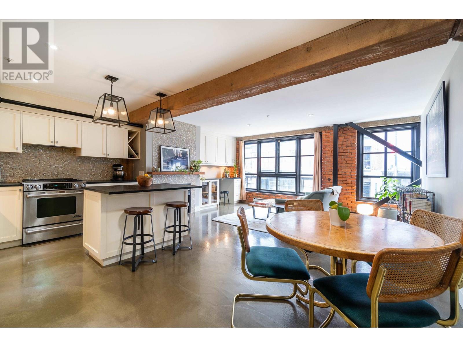 203 1066 HAMILTON STREET|Vancouver, British Columbia V6B2R9