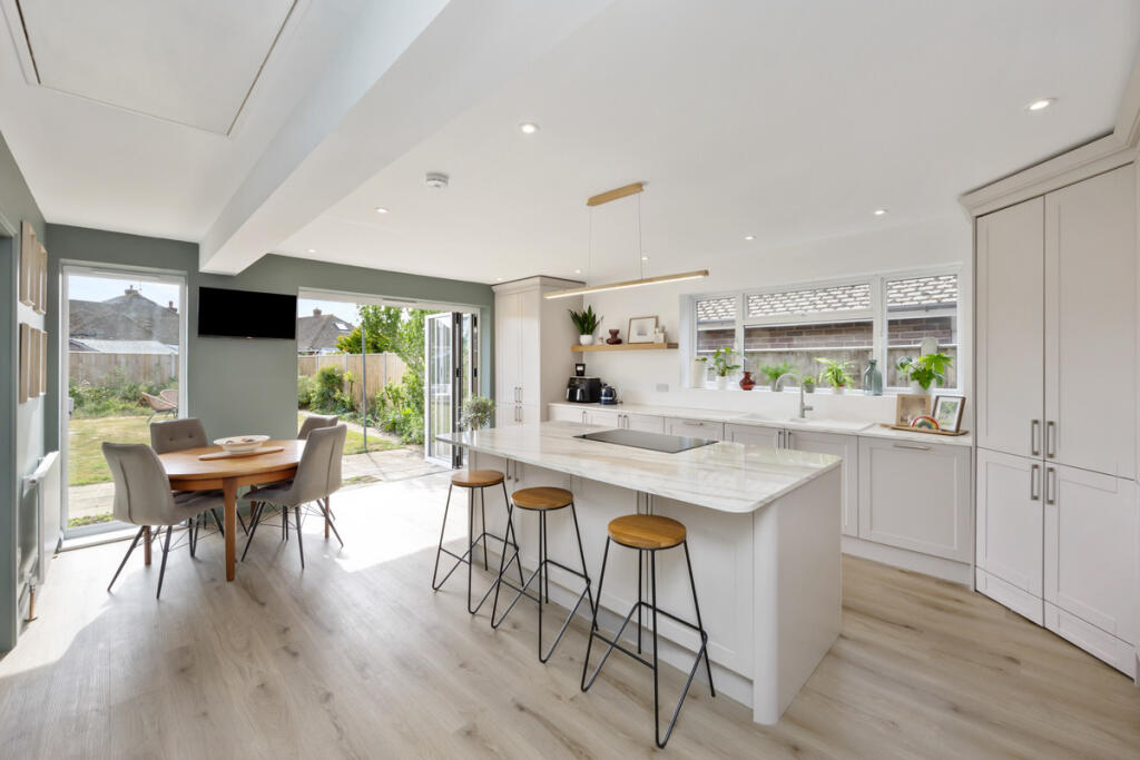 Additional image 7 of Exmoor Crescent, Worthing, BN13