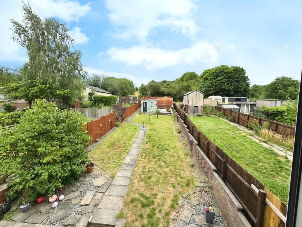 Additional image 5 of Bradford Road, Cleckheaton, BD19