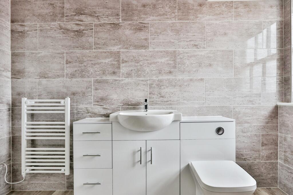 Additional image 14 of High Street, Poole