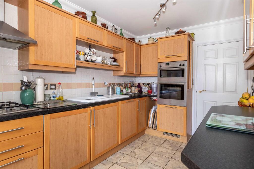 Additional image 17 of Cissbury Road, Worthing