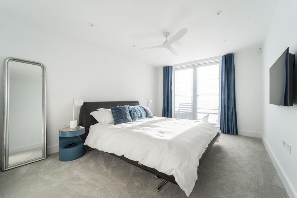 Additional image 10 of East Overcliff Drive, Bournemouth,