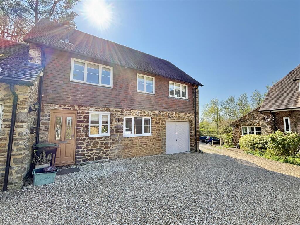 Additional image 19 of Loop Farm Road, Lytchett Matravers
