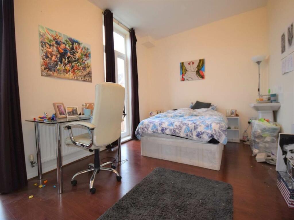 Additional image 8 of Mosquito Way, Hatfield, Hertfordshire