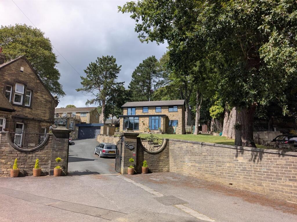 Property image for 12a, Chellow Lane Bradford, BD9 6AS