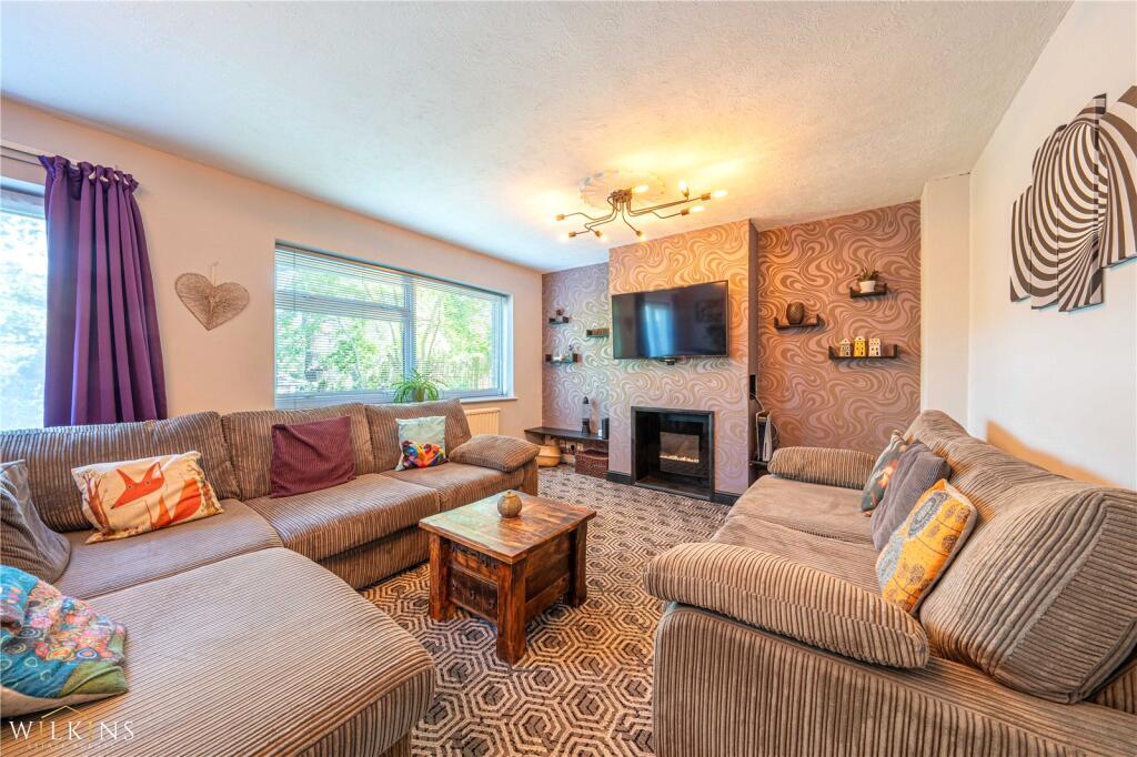 Additional image 7 of Hillcrest Close, Tamworth, Staffordshire, B79