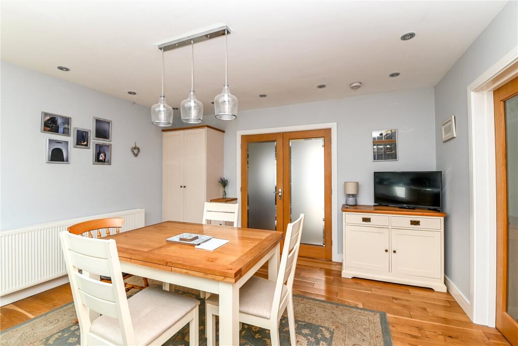 Additional image 4 of Fenleigh Close, Barton on Sea, New Milton, Hampshire, BH25