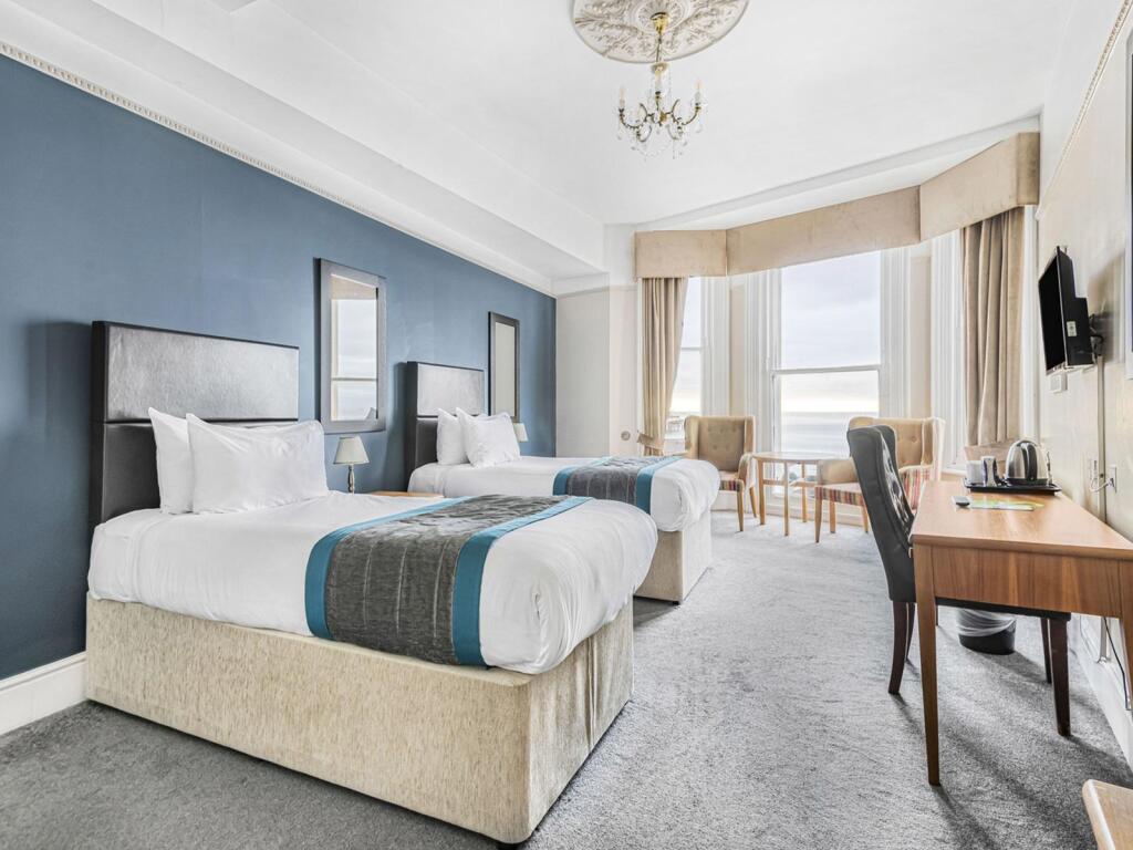 Additional image 4 of Queens Hotel Brighton, 1-3 Kings Road, Brighton, BN1 1NS