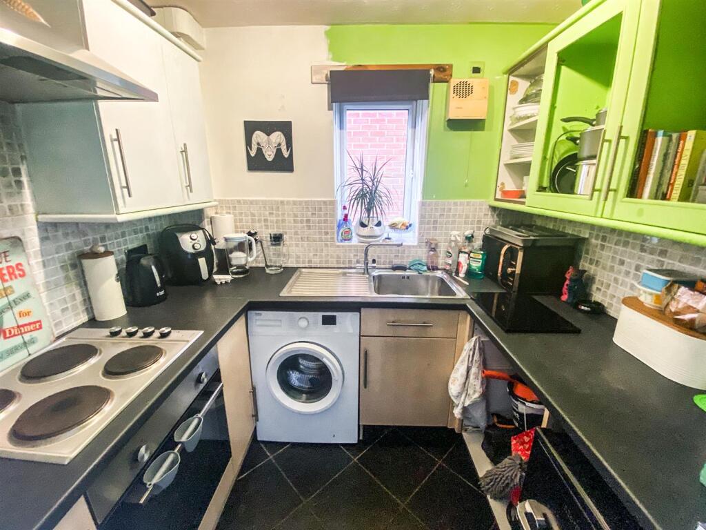 Additional image 4 of Britannia Court, Rosemary Gardens, Poole