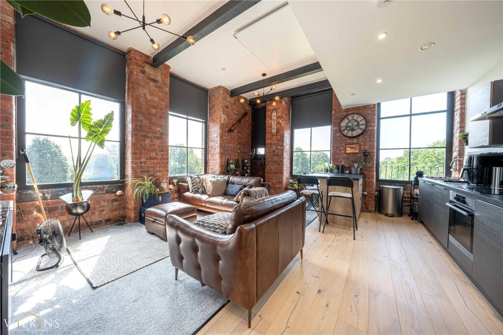 Additional image 2 of Tolson Court, Fazeley, Tamworth, Staffordshire, B78