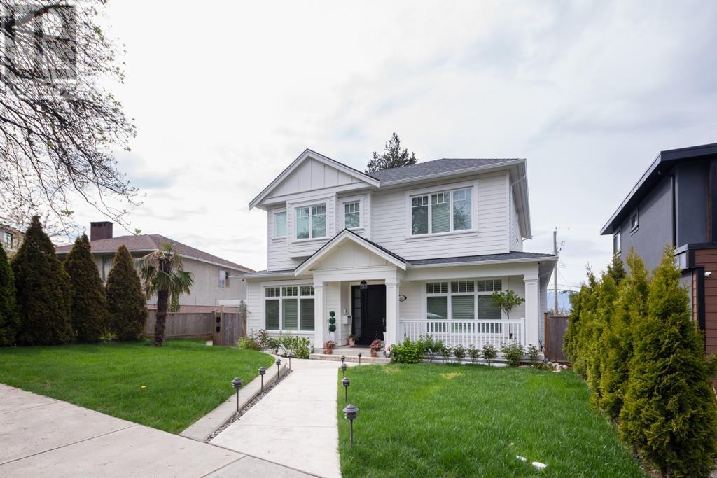 3419 MONS DRIVE|Vancouver, British Columbia V5M4E3