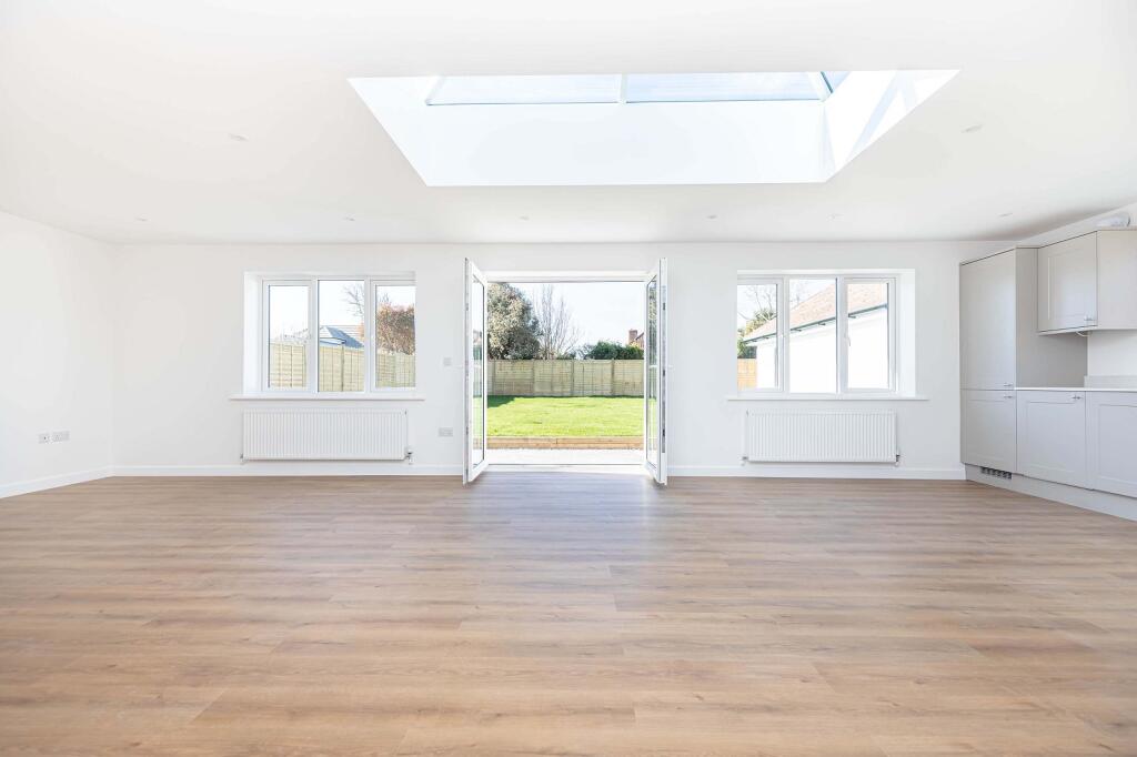 Additional image 16 of Seafield Road, Barton On Sea, New Milton, Hampshire. BH25 7JS