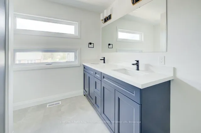 Additional image 11 of 575 Guelph St