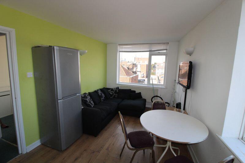 Additional image 2 of Double Bedroom within shared Student Flat - Winton