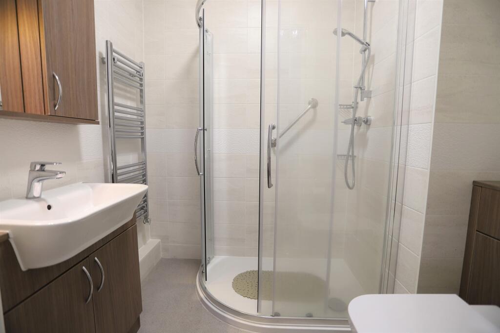 Additional image 7 of Rothesay Lodge, Stuart Road, Highcliffe, Dorset. BH23 5FP