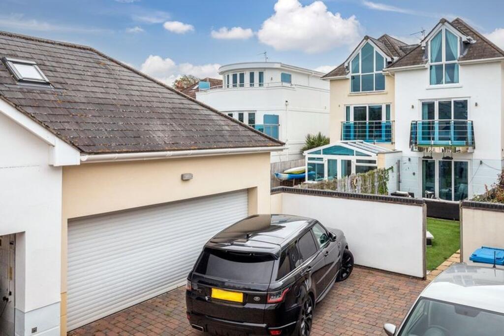 Additional image 34 of 1 Blue Waters, 68 Panorama Road, Sandbanks, Poole