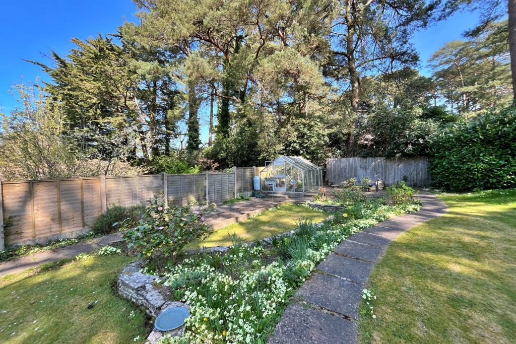 Additional image 29 of Broadstone