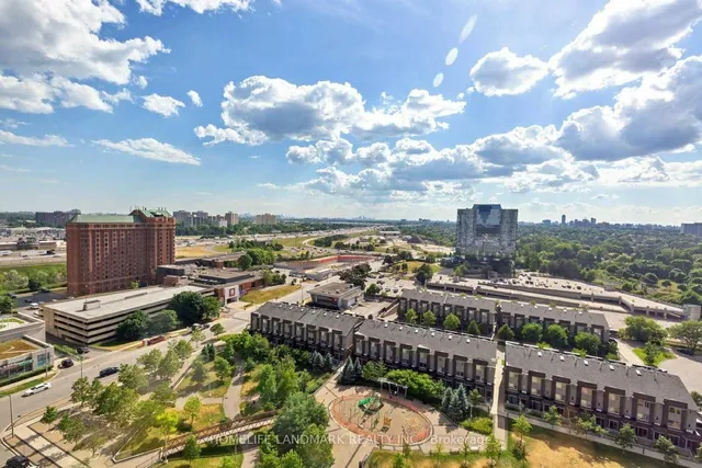 Additional image 26 of 181 Village Green Sq Unit 1714